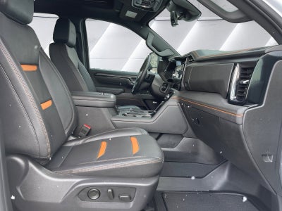 2025 GMC Sierra 3500 HD AT4