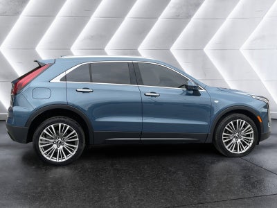 2025 Cadillac XT4 Premium Luxury