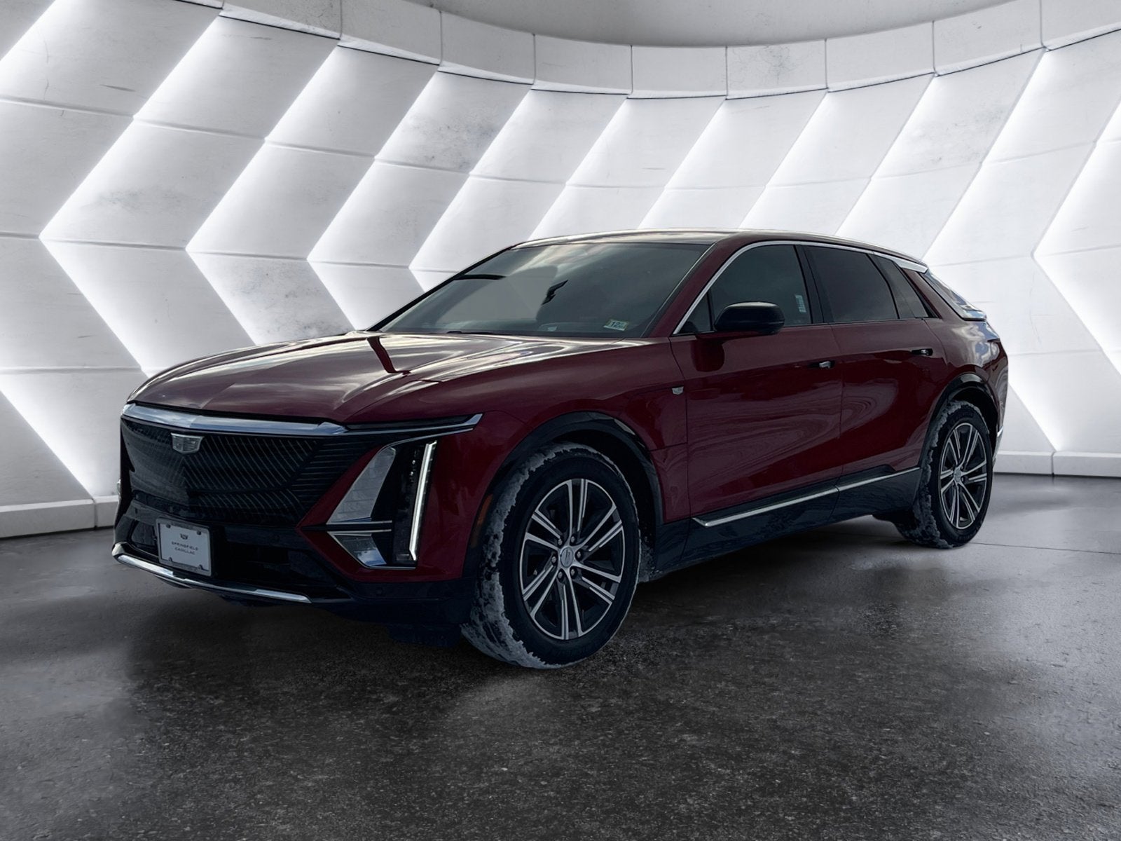 2024 Cadillac LYRIQ Luxury 2