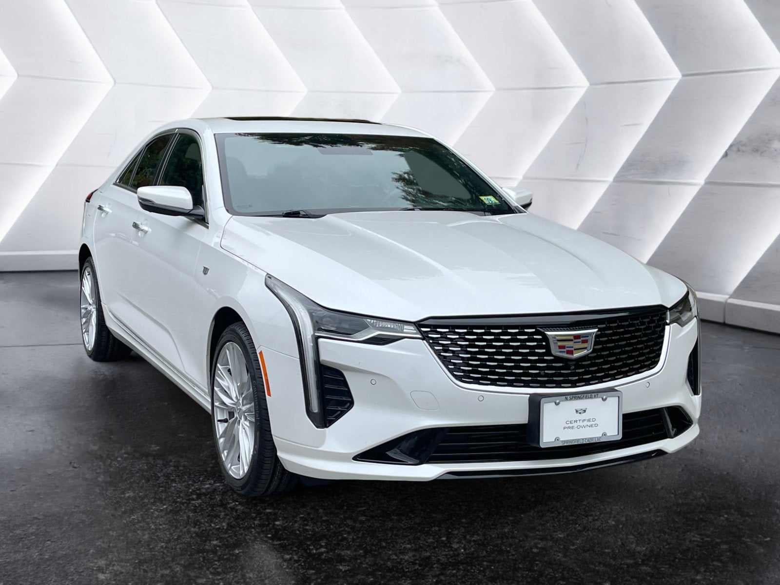 2024 Cadillac CT4 Premium Luxury