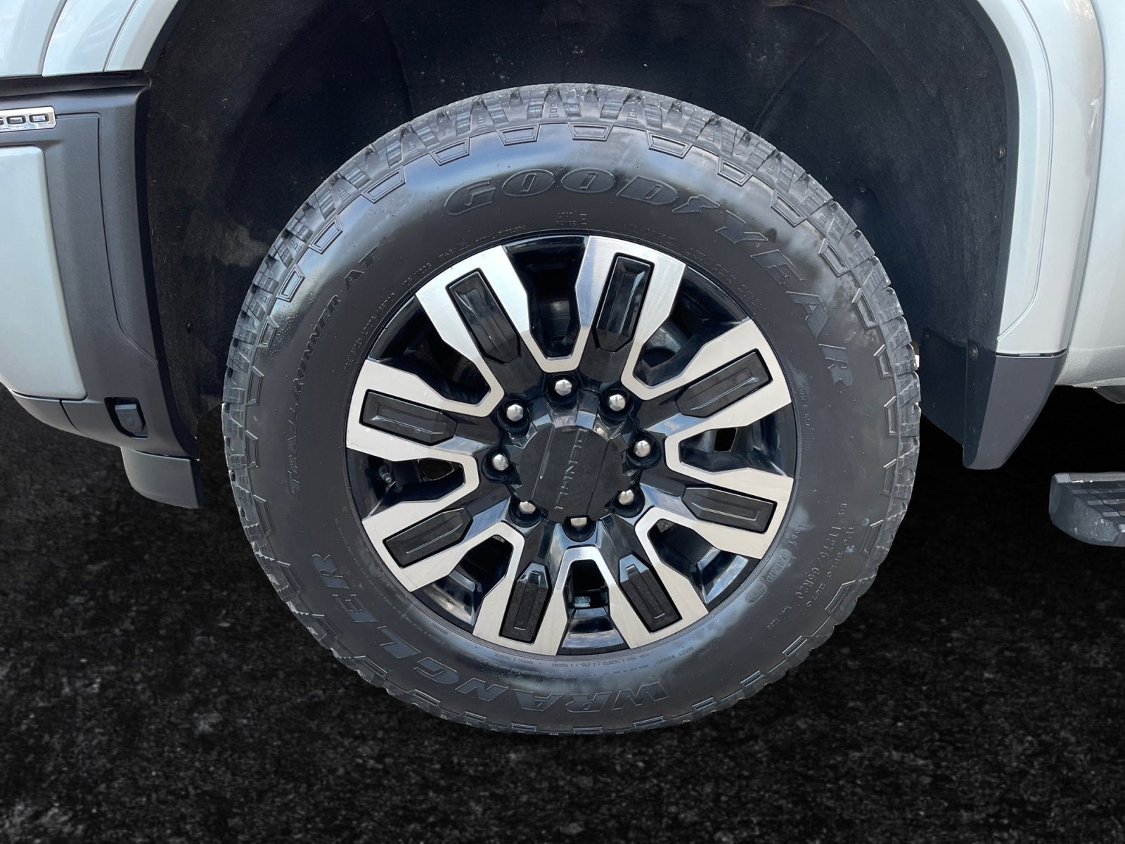 2025 GMC Sierra 3500 HD Denali Ultimate