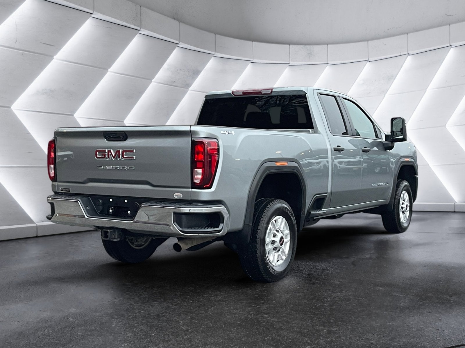 2024 GMC Sierra 2500 HD Pro