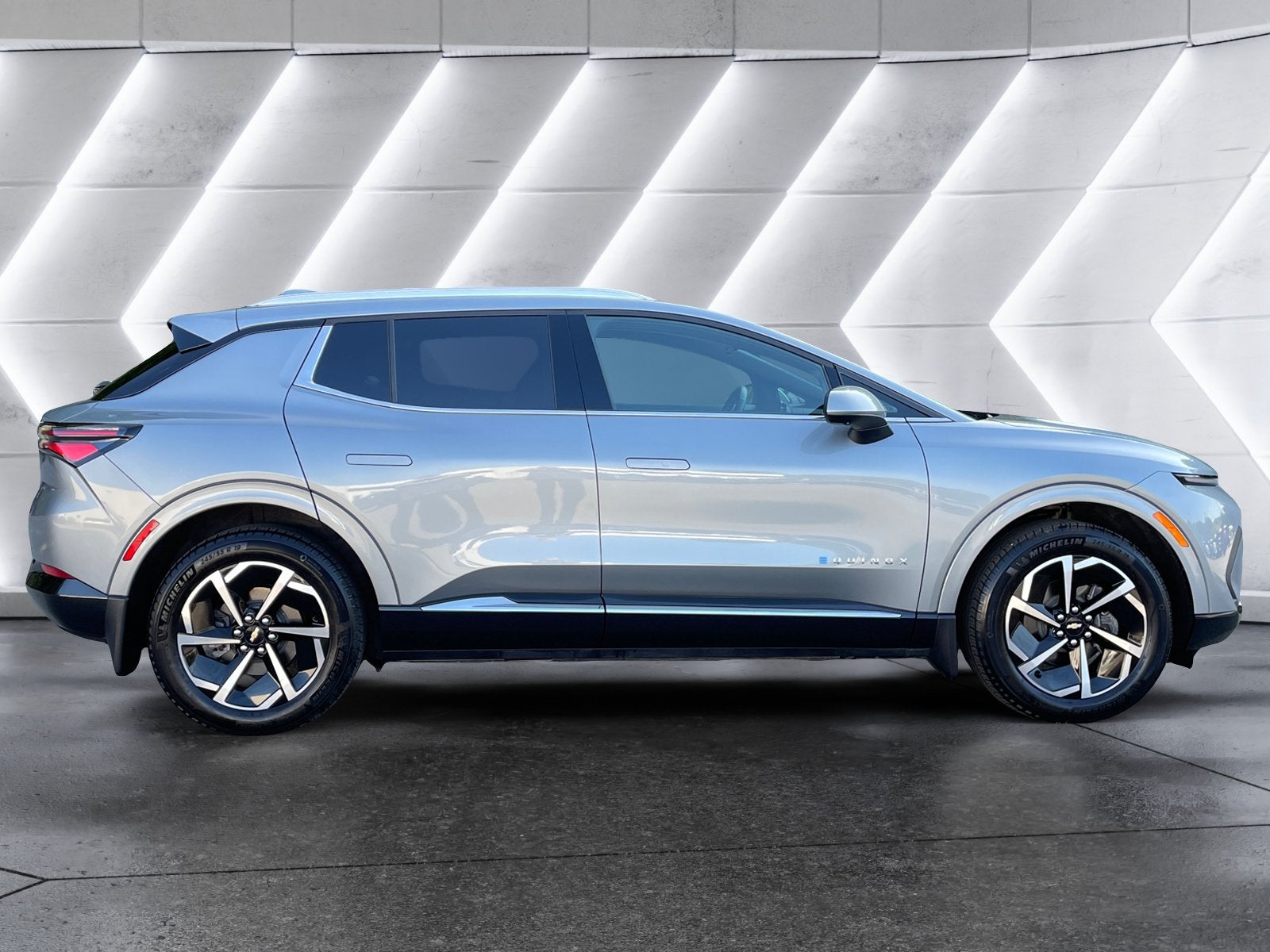 2024 Chevrolet Equinox EV 2LT