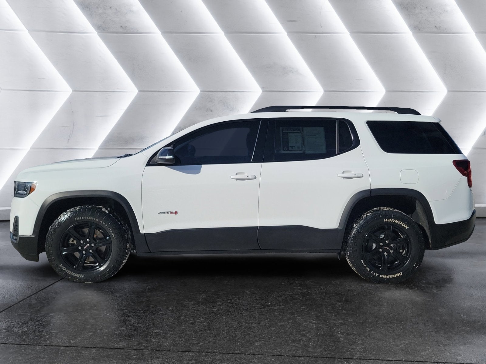 2021 GMC Acadia AT4