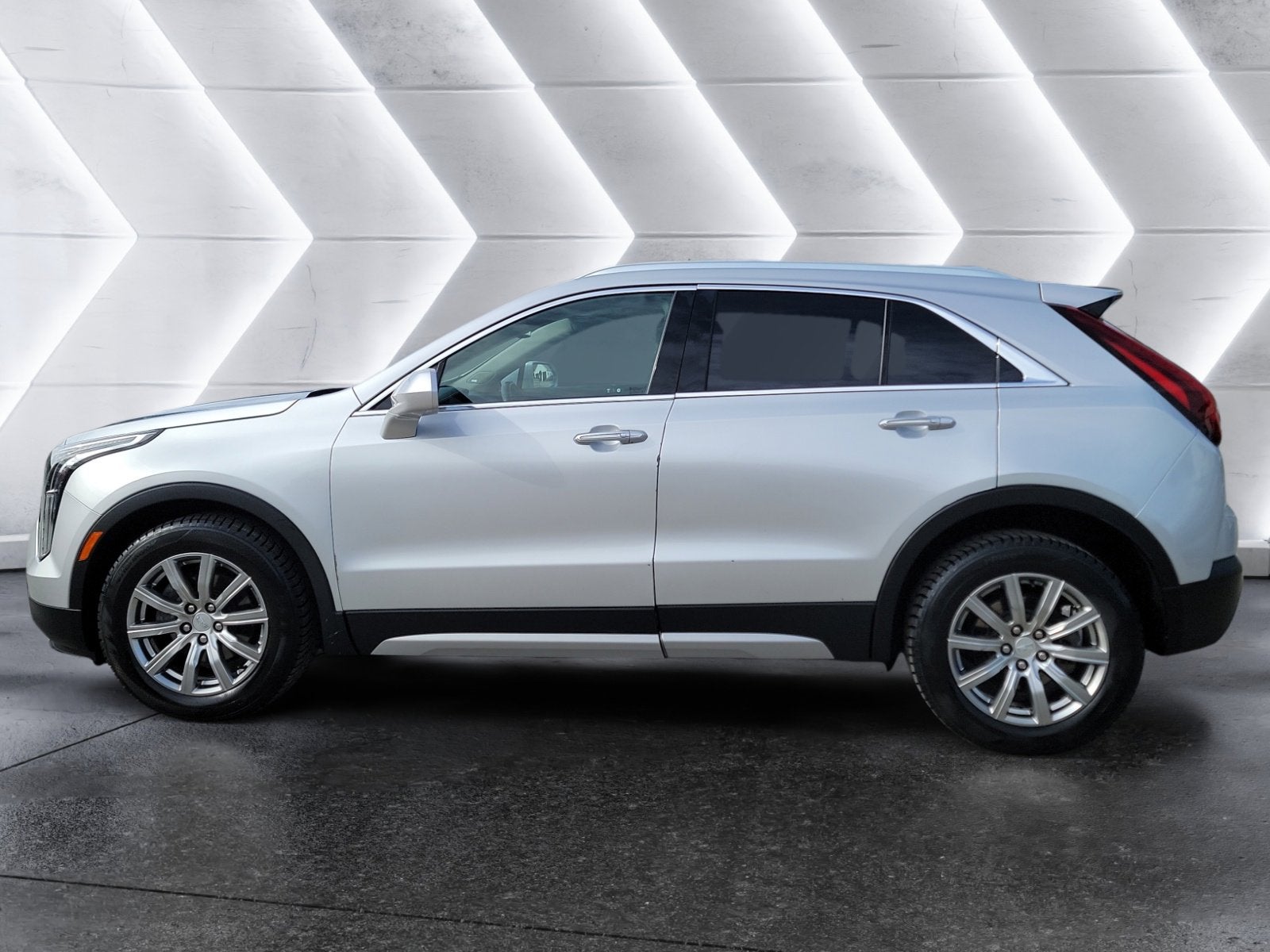 2020 Cadillac XT4 AWD Premium Luxury