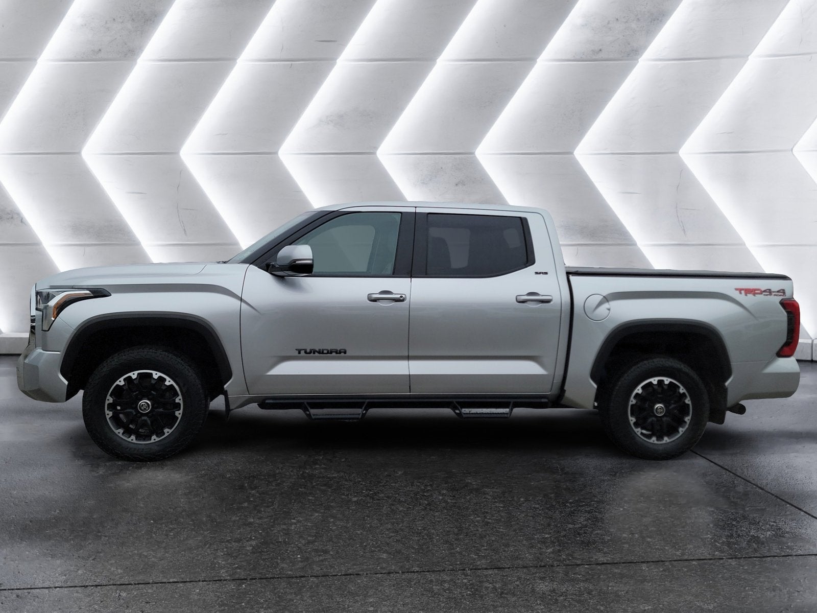 2022 Toyota Tundra 4WD SR5