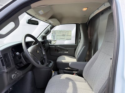 2025 Chevrolet Express Cutaway 3500 1WT Dejana Duracube II Cargo Body