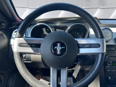 2006 Ford Mustang GT Deluxe