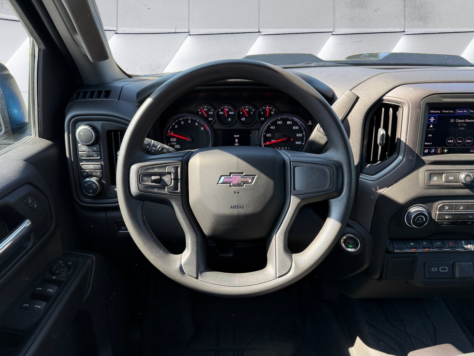 2023 Chevrolet Silverado 1500 Custom Trail Boss