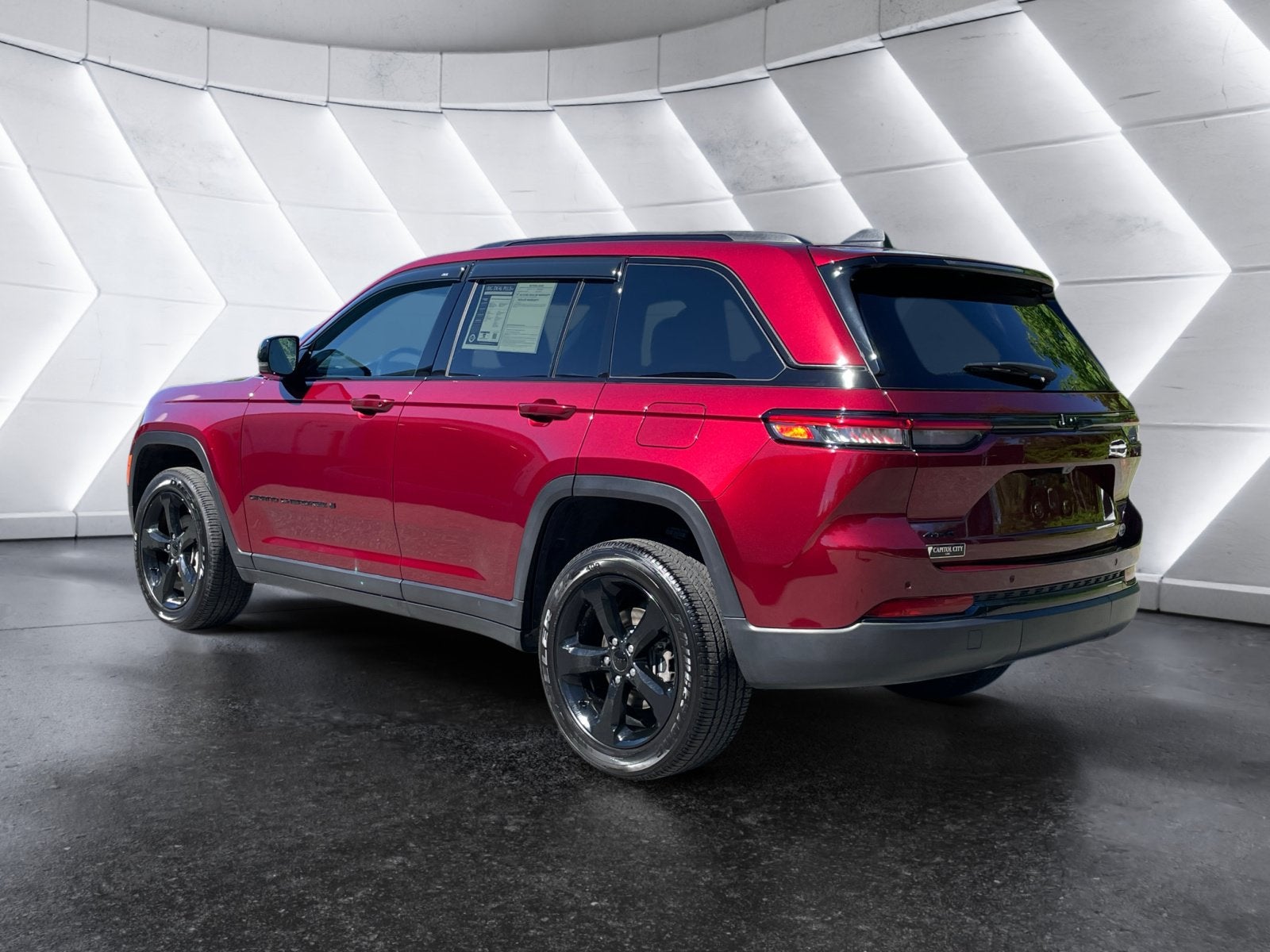 2023 Jeep Grand Cherokee Altitude