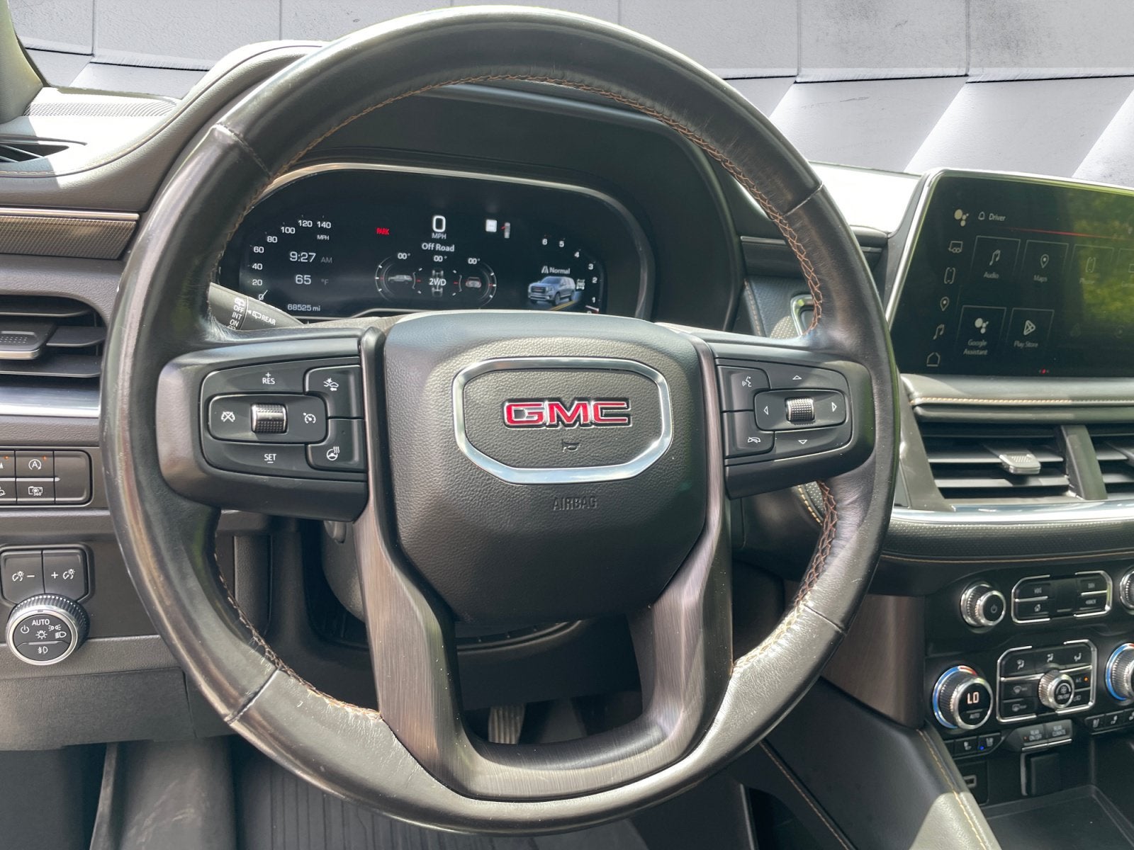2023 GMC Yukon AT4