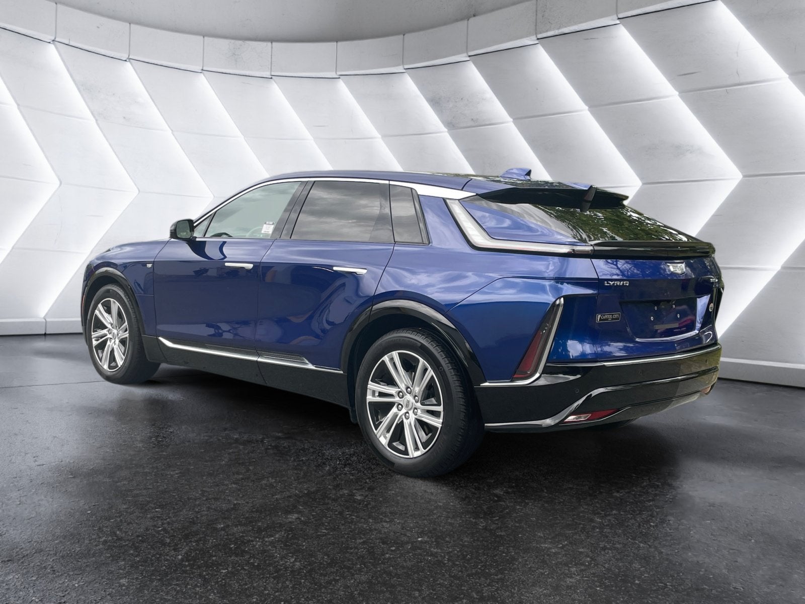 2024 Cadillac LYRIQ Tech