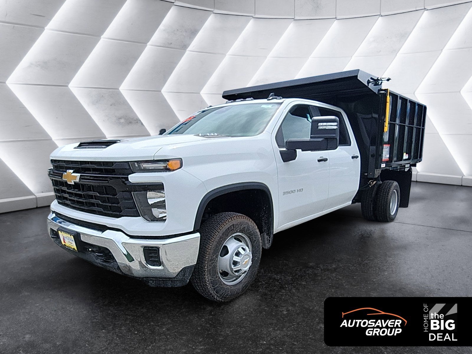 2025 Chevrolet Silverado 3500 HD Chassis Cab WT Reading Landscaper Body