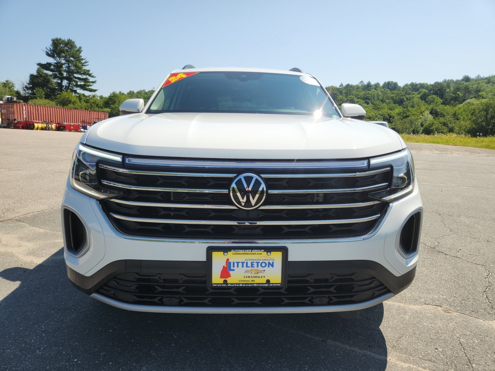 2024 Volkswagen Atlas 2.0T SE
