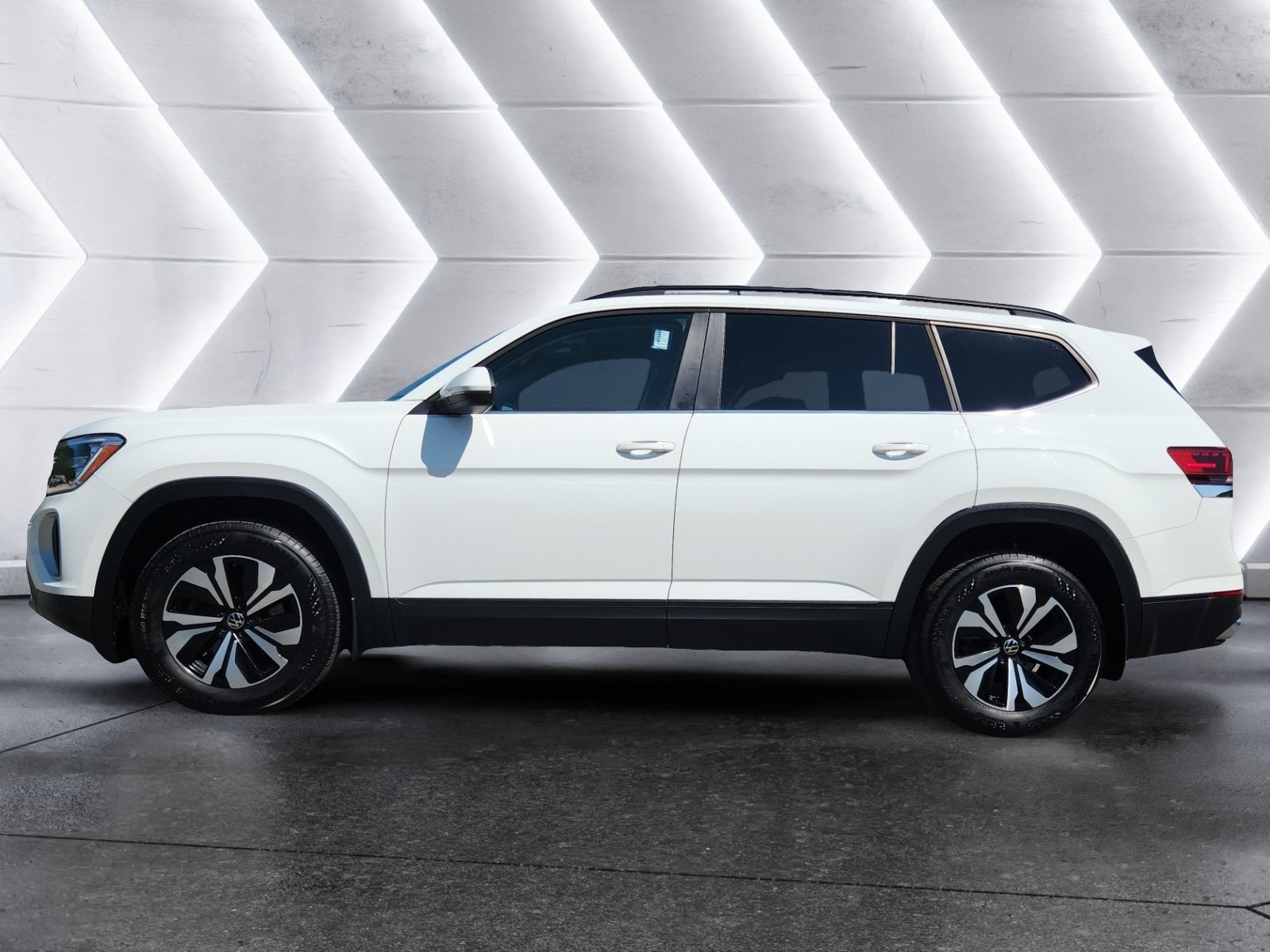 2024 Volkswagen Atlas 2.0T SE