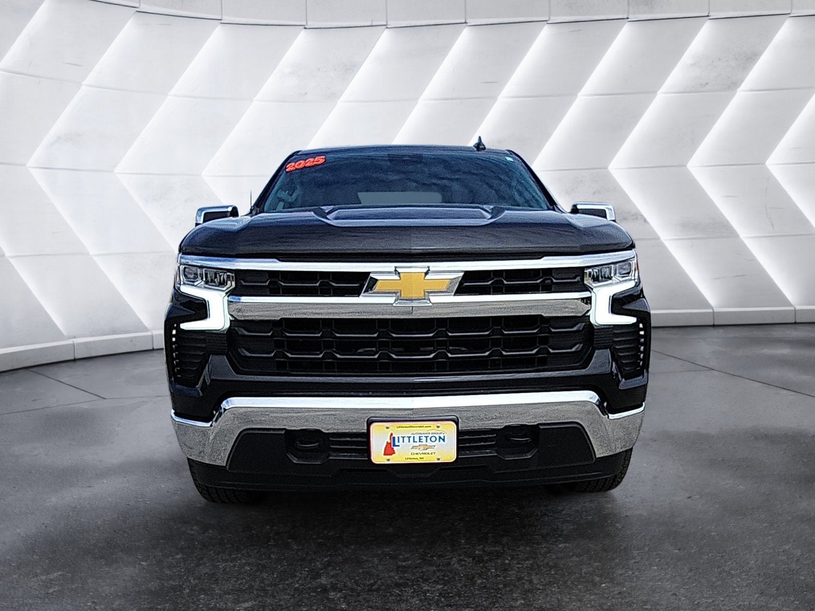 2025 Chevrolet Silverado 1500 LT (2FL)