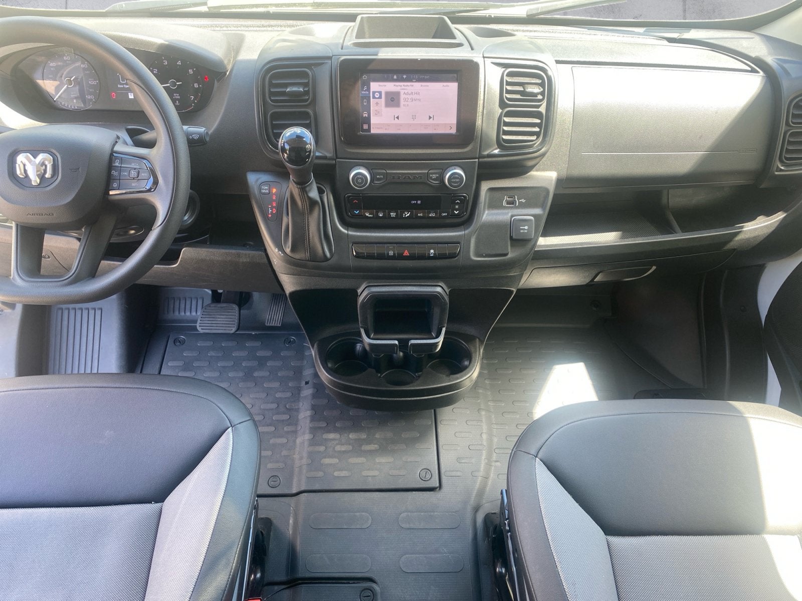 2026 RAM ProMaster Cargo Van Tradesman
