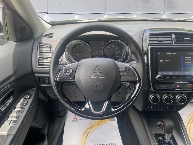 2025 Mitsubishi Outlander Sport Base