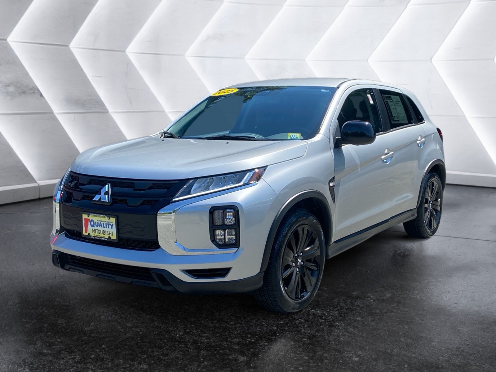 2025 Mitsubishi Outlander Sport Base