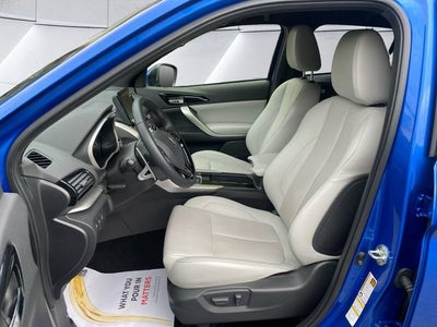 2025 Mitsubishi Eclipse Cross Base