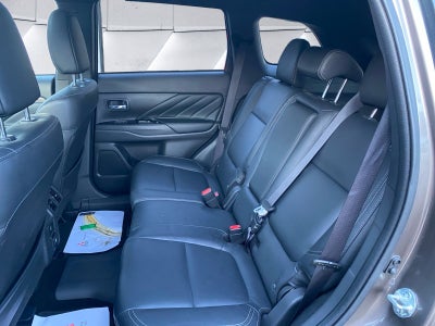 2019 Mitsubishi Outlander PHEV Base