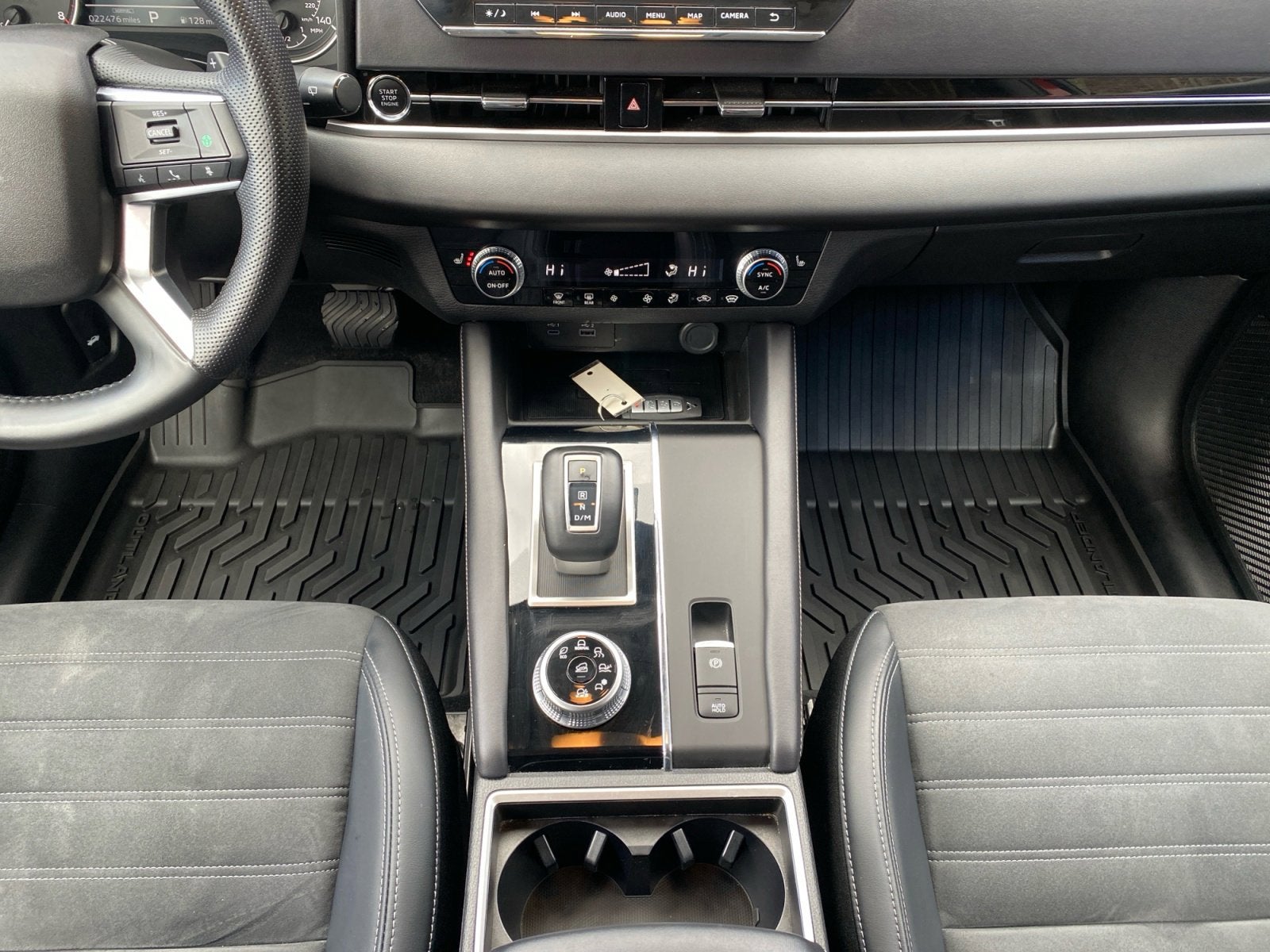 2023 Mitsubishi Outlander Base