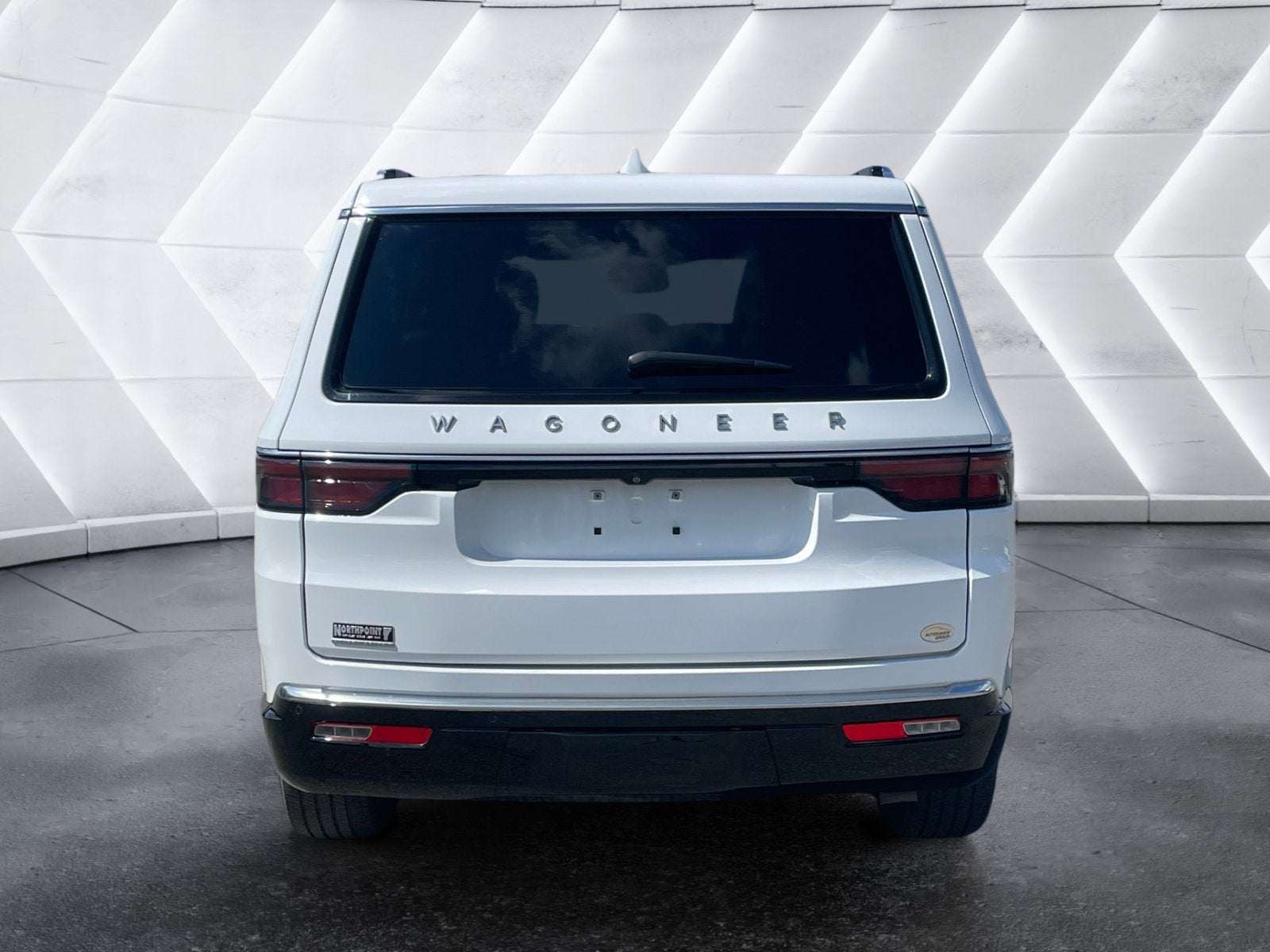 2023 Jeep Wagoneer Base