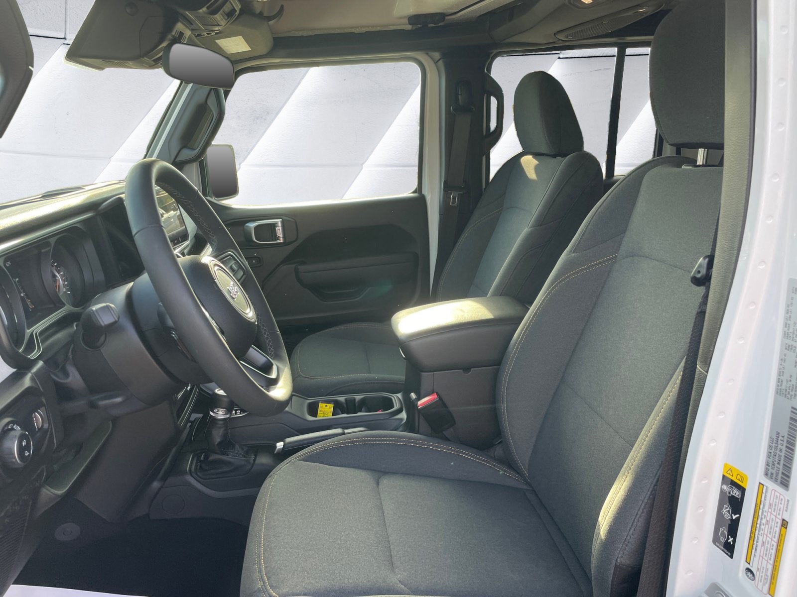 2025 Jeep Gladiator Sport S