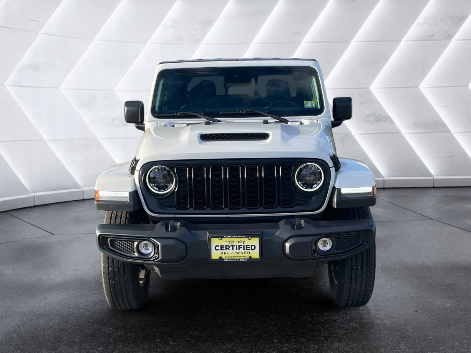 2025 Jeep Gladiator Sport S