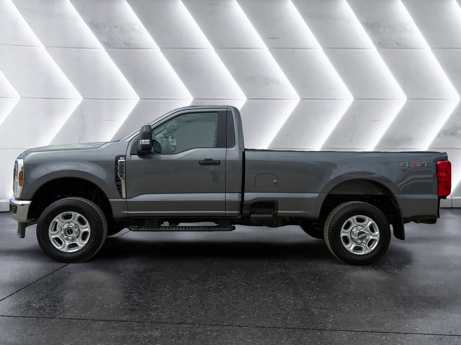 2025 Ford Super Duty F-250 SRW XLT