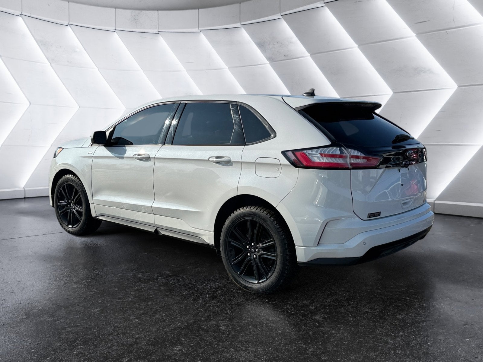 2024 Ford Edge ST Line