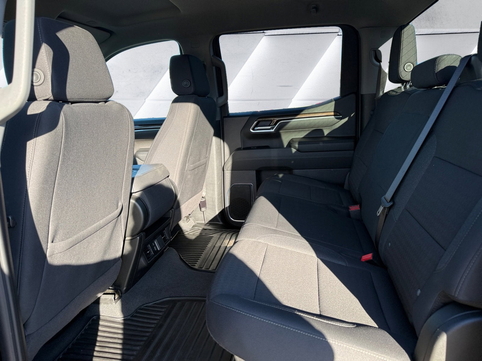 2025 Chevrolet Silverado 1500 LT LT1