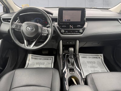 2025 Toyota Corolla Cross XLE
