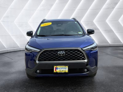 2025 Toyota Corolla Cross XLE