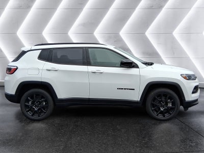 2026 Jeep Compass Latitude Altitude